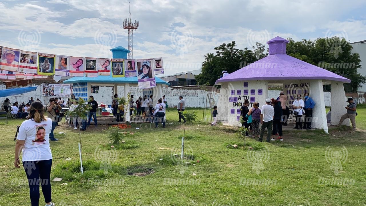 Conmemoran en Irapuato Día Internacional de Búsqueda de Desaparecidos; crean memorial
